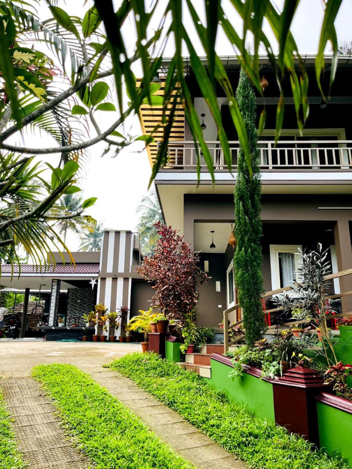 Linn View Home Stay Munnar Exterior foto
